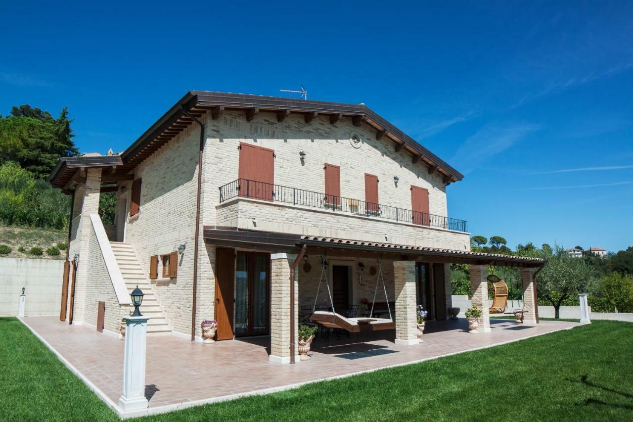 Spinetoli B&B L' Antica Fonte מראה חיצוני תמונה